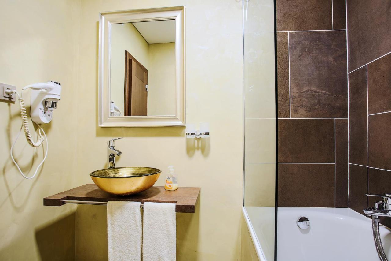 Hotel Ostrov Nymburk Eksteriør billede
